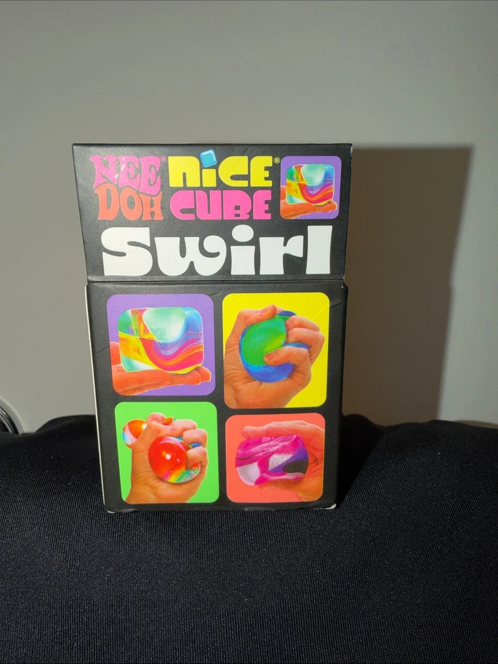 New doh Nice Cube Swirl Super Solid Squish! Stress toy